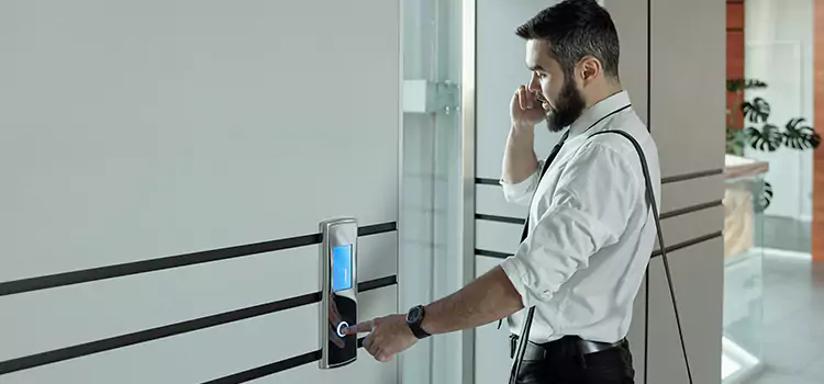 Cloud Based Access Control La Ca