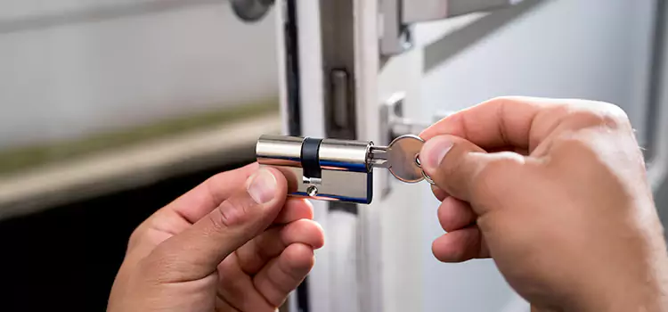 Lock Change Locksmiths La Ca
